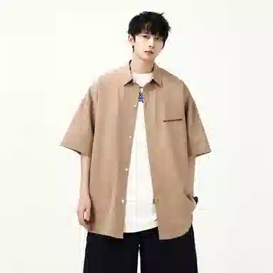 大卫贝肯 潮牌美式高级感重叠撞色字母小众设计时尚基础款纯色简约复古休闲运动百搭透气冰丝宽松翻领单排扣冰感短袖衬衫 男女同款