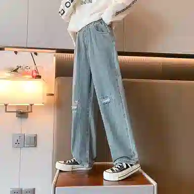 唐狮童装 字母刺绣中腰宽松牛仔裤 儿童款