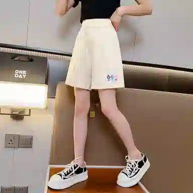 唐狮童装 纯色绣花休闲儿童短裤 儿童款 米白色