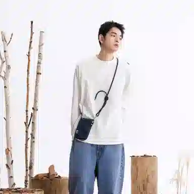 nautica white sail T