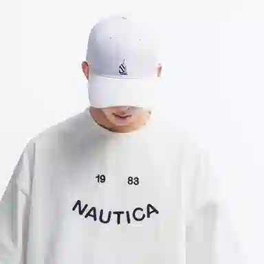 nautica white sail T