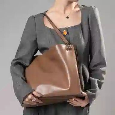 Chrisdien Deny Tote