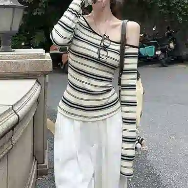 TORIGHT T