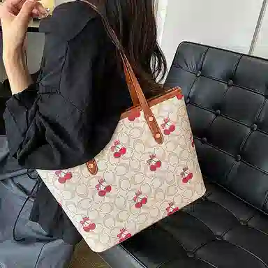 Juju Jimmy Tote PU