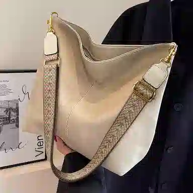 EBLAN Bucket Bag Beige