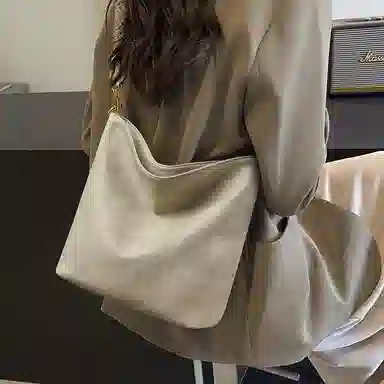 EBLAN Bucket Bag Beige