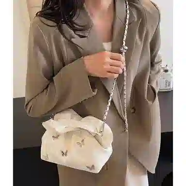 EBLAN Chain Shoulder Bag White