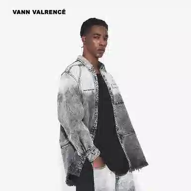 VANN VALRENC