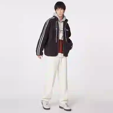 美特斯邦威 时尚潮酷立领拼接短款棉服 男款