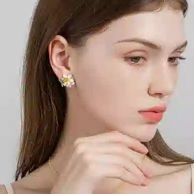 18k925
