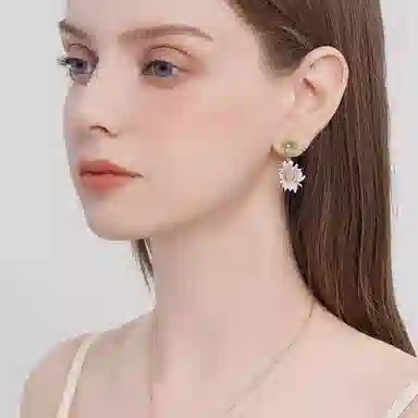 18k925