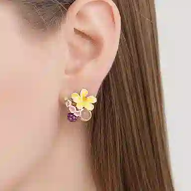 18k925