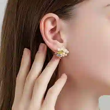 18k925