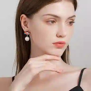 18k925