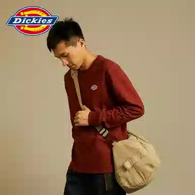 Dickies T