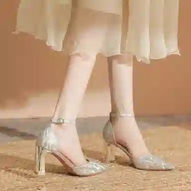 KATHRYN WILSON 5.5cm7.5cm