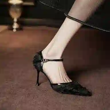 KATHRYN WILSON 8.5cm