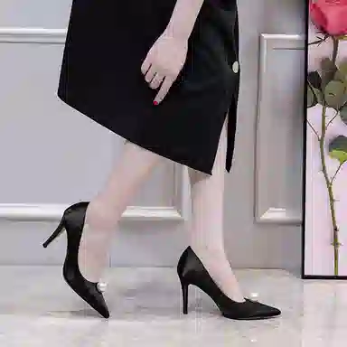 KATHRYN WILSON 7.5cm