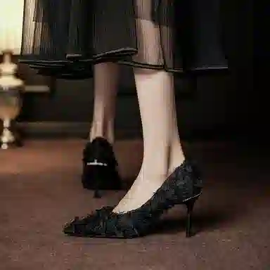 KATHRYN WILSON 8.5cm