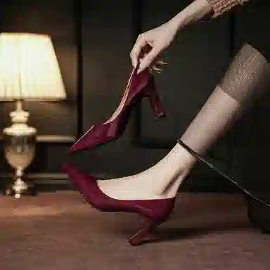 KATHRYN WILSON 5.5cm