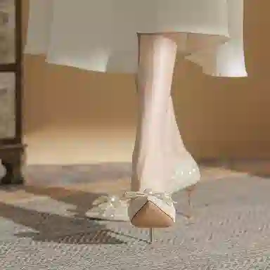 KATHRYN WILSON 8.5cm