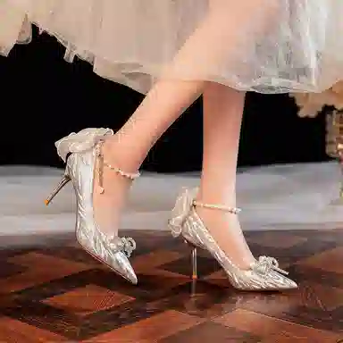 KATHRYN WILSON 8.5cm