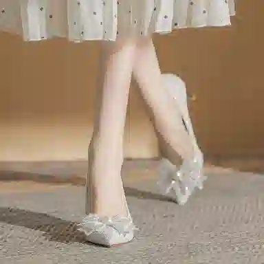 KATHRYN WILSON 8.5cm