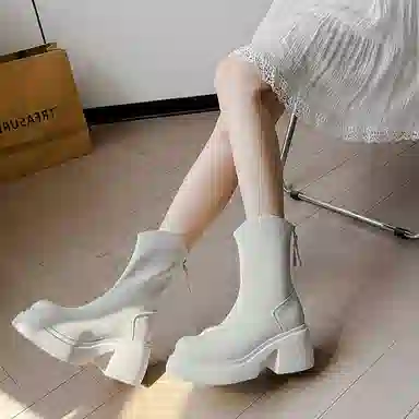 KATHRYN WILSON V 7cm