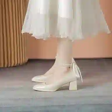 KATHRYN WILSON 5cm