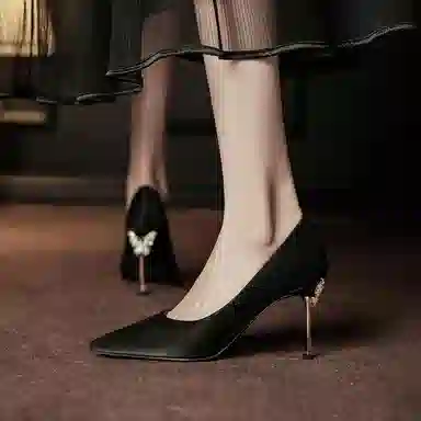 KATHRYN WILSON 8.5cm