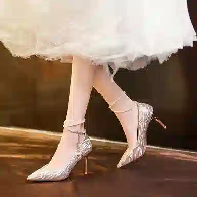 KATHRYN WILSON 8.5cm