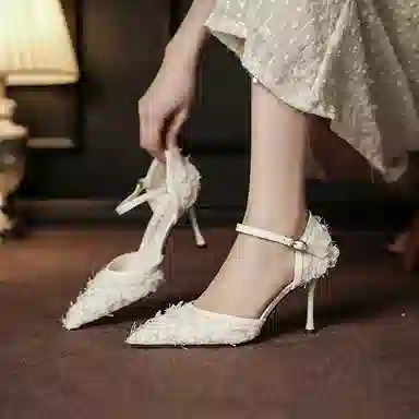 KATHRYN WILSON 8.5cm