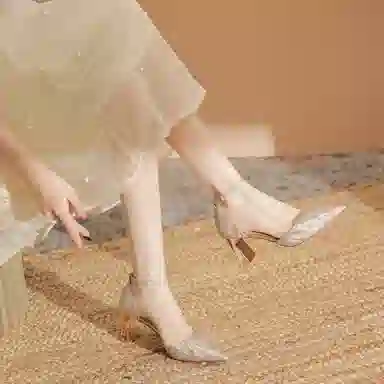 KATHRYN WILSON 5.5cm7.5cm