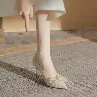 KATHRYN WILSON 8.5cm