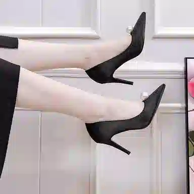 KATHRYN WILSON 7.5cm