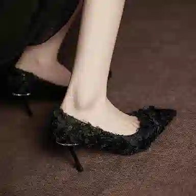 KATHRYN WILSON 8.5cm