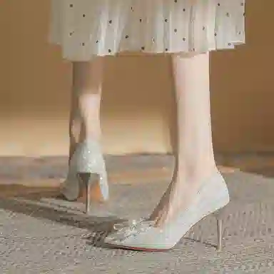 KATHRYN WILSON 8.5cm