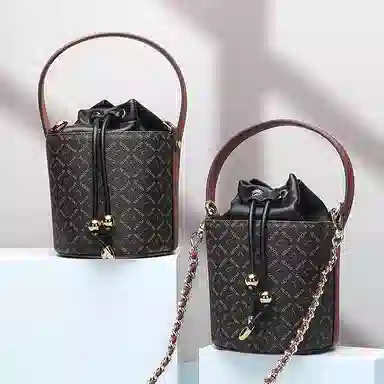 Satchi Chain PVC Leather Shoulder Bag