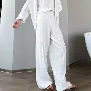 卡路莉 显瘦宽松直筒休闲裤 女款