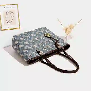 SMILE FOCUS PVC Tote