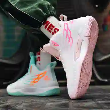 Wavecrest Basketball Sneakers