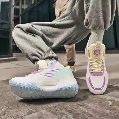 Wavecrest Basketball Sneakers