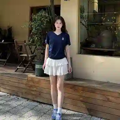 Teenie Weenie V T