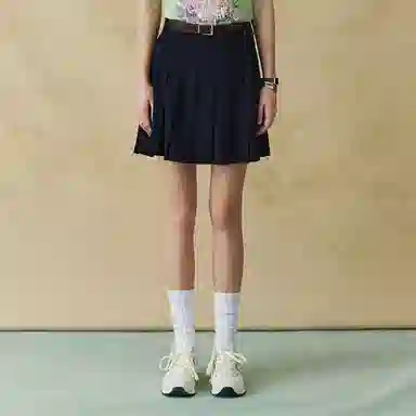 Teenie Weenie