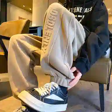 顶峰保罗 美式潮牌字母宽松运动加绒裤子无性别主义高级感秋季穿搭显高显瘦潮流百搭休闲裤 男女同款