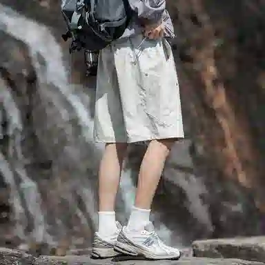 顶峰保罗 冰丝大口袋工装薄款宽松大码运动五分裤子无性别主义潮流痞帅时尚百搭设计感休闲短裤 男女同款