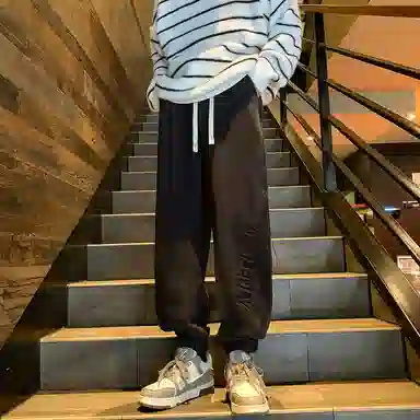 顶峰保罗 美式潮牌字母宽松运动加绒裤子无性别主义高级感秋季穿搭显高显瘦潮流百搭休闲裤 男女同款