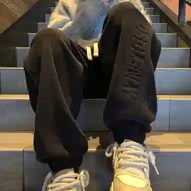 顶峰保罗 美式潮牌字母宽松运动加绒裤子无性别主义高级感秋季穿搭显高显瘦潮流百搭休闲裤 男女同款