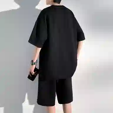 顶峰保罗 简约小众设计感冰丝薄款舒适无性别主义圆领短袖上衣美式潮牌宽松短裤休闲运动套装 男女同款