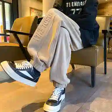 顶峰保罗 美式潮牌字母宽松运动加绒裤子无性别主义高级感秋季穿搭显高显瘦潮流百搭休闲裤 男女同款